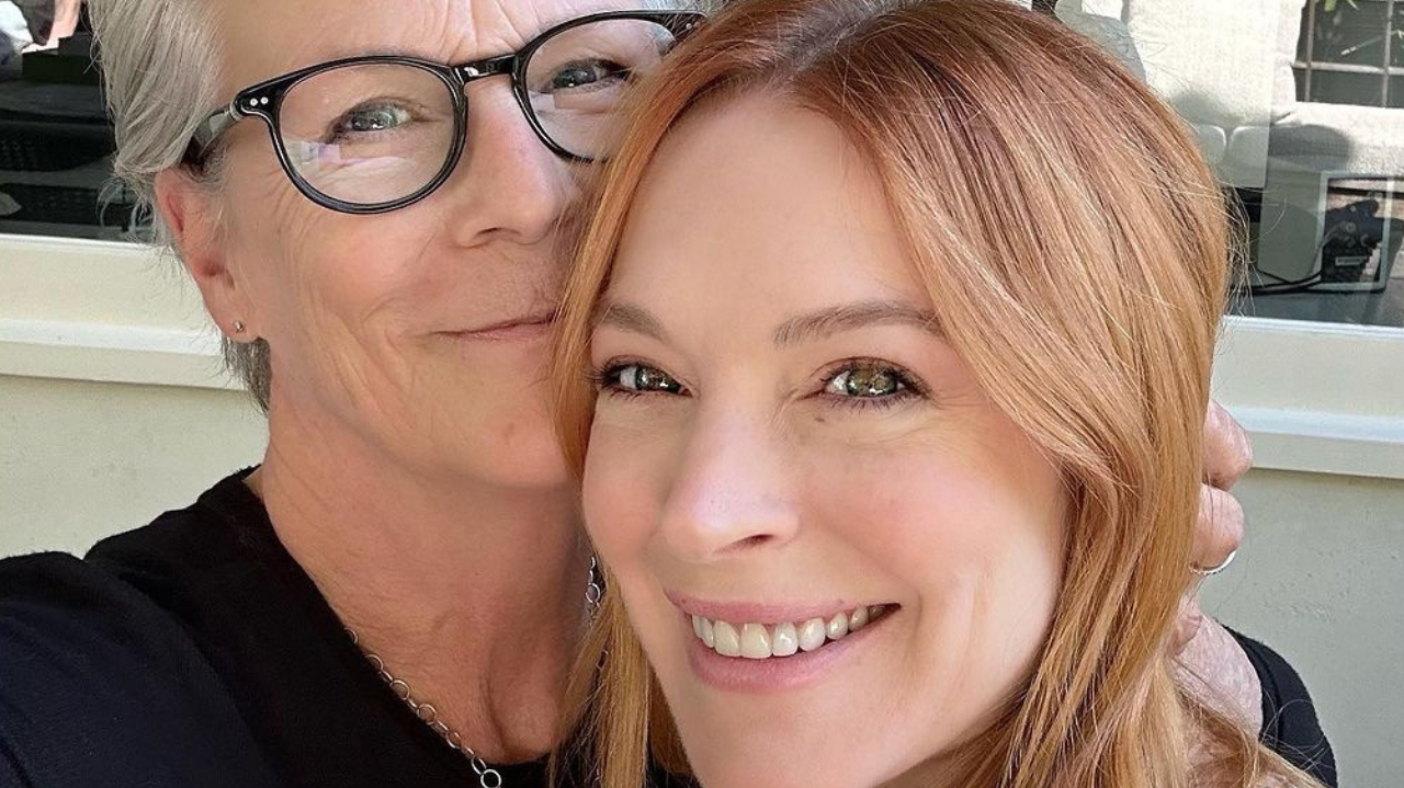 Jamie Lee Curtis celebra reencontro com Lindsay Lohan duas décadas após estrelarem filme Lorena Bueri