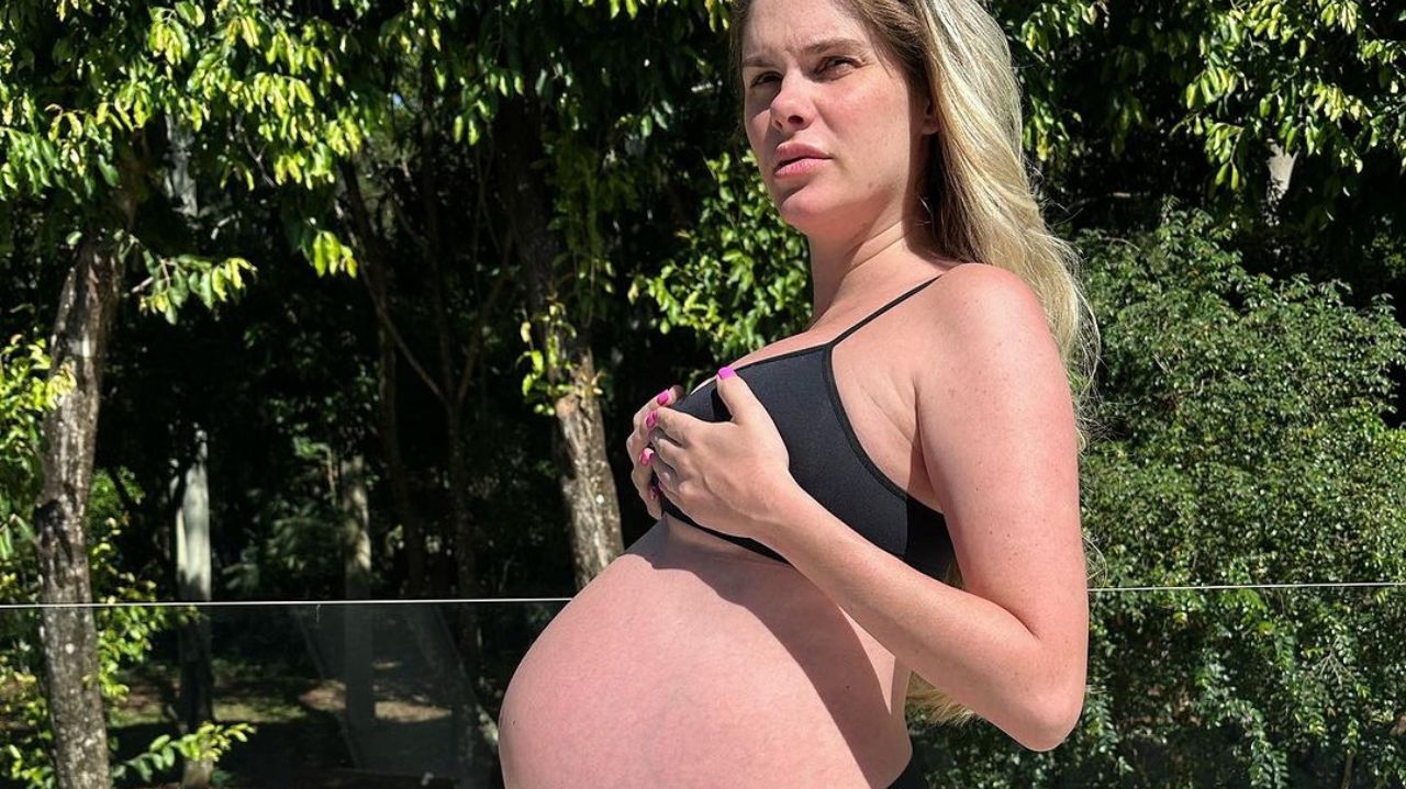 Com 8 meses de gravidez, Bárbara Evans sonha pela primeira vez com os gêmeos  Lorena Bueri