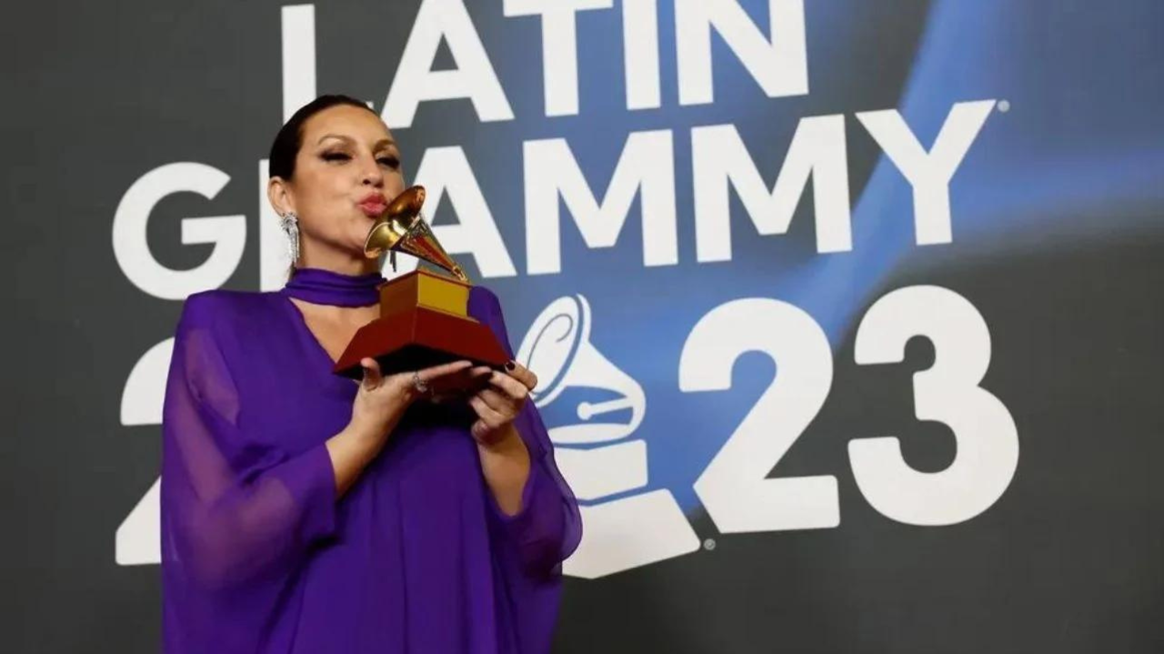 Grammy Latino: Niña Pastori vence melhor álbum de música flamenca Lorena Bueri