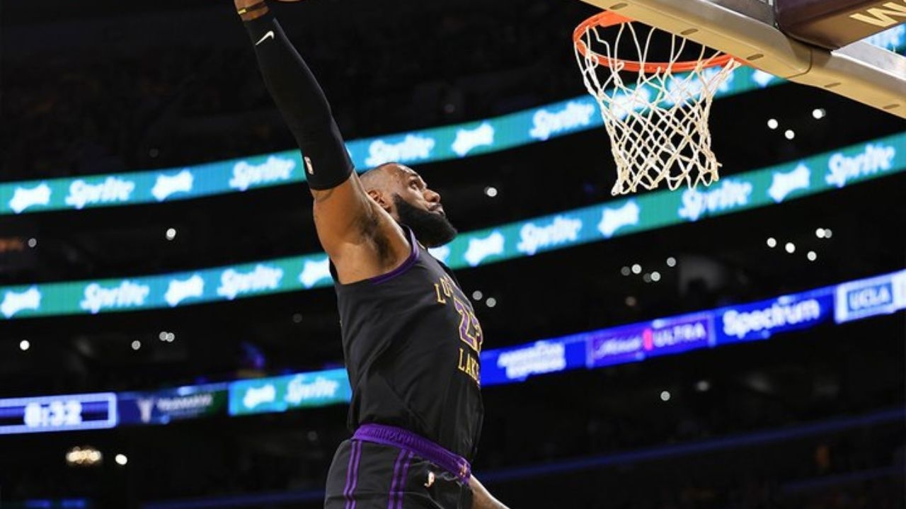 Lakers domina Jazz com show de Anthony Davis em noite histórica de LeBron James Lorena Bueri