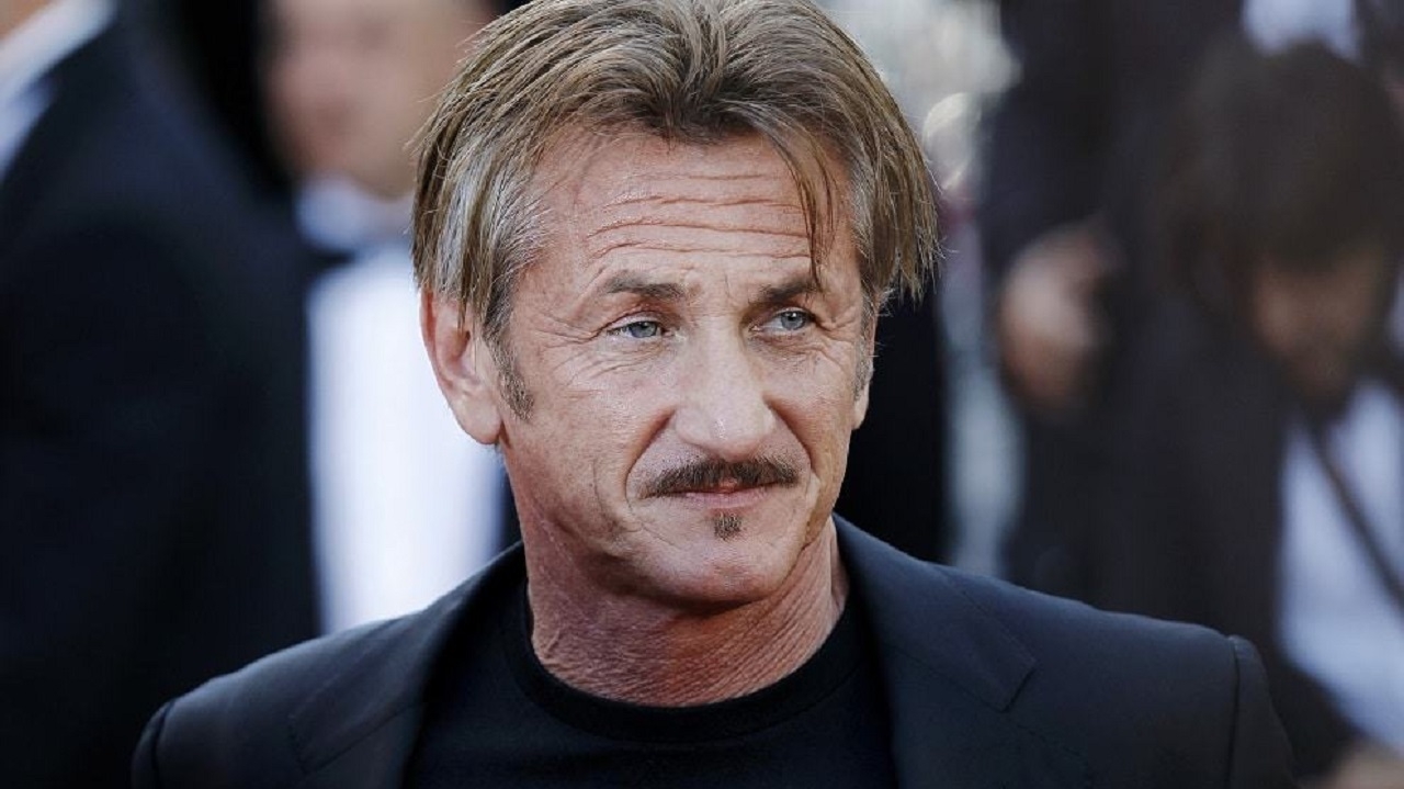 Sean Penn conta como Matthew Perry lidou com o vício em drogas Lorena Bueri