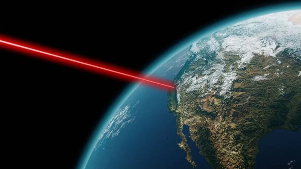 Nasa realiza transmissão por laser a 16 milhões de quilômetros de distância Lorena Bueri