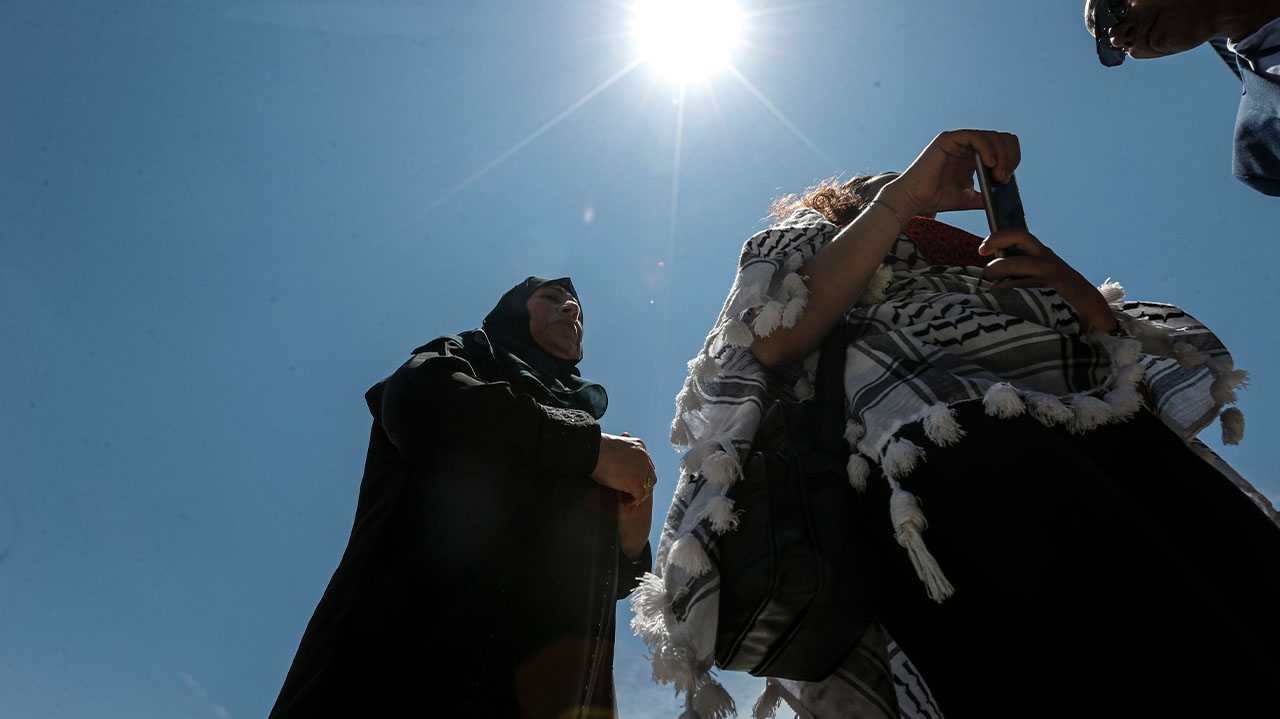 Palestinos retomam suas casas na Faixa de Gaza após período de trégua Lorena Bueri