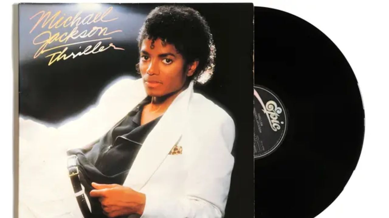 Ouça novamente 'Beat It' de Michael Jackson que atingiu 1 bilhão de streams no Spotify Lorena Bueri