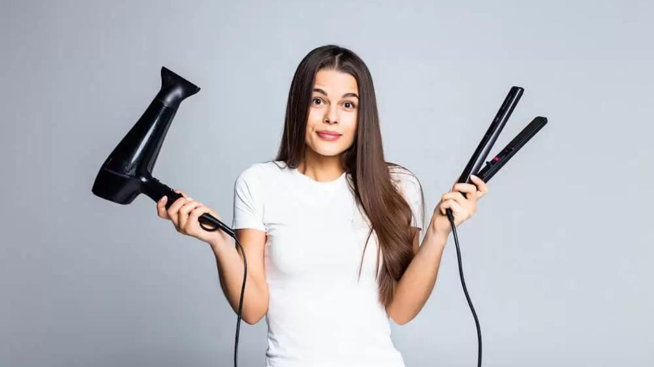 Técnicas para o cabelo que usam produtos e calor podem ser prejudiciais para a saúde Lorena Bueri