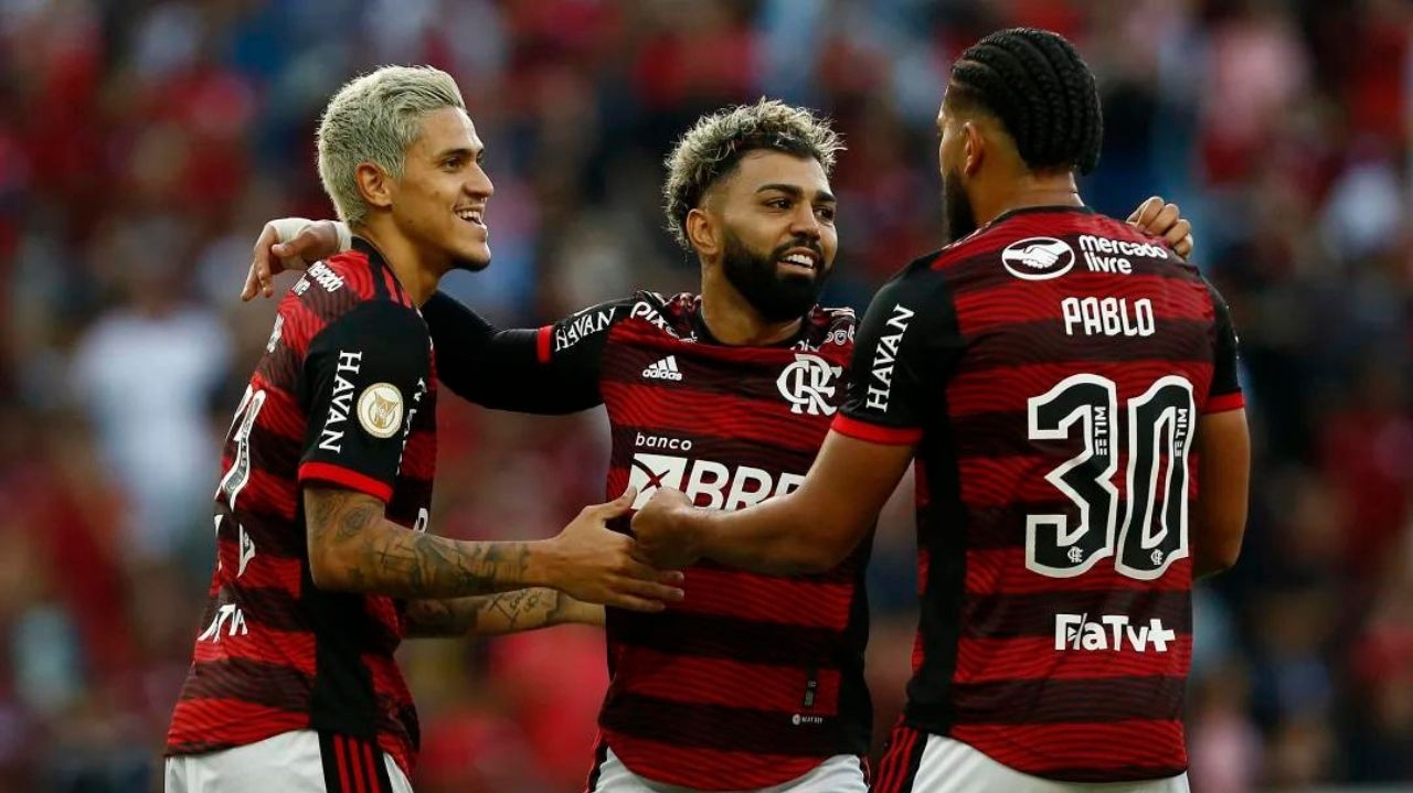 Flamengo e Palmeiras lideram ranking de clubes em 2023 Lorena Bueri