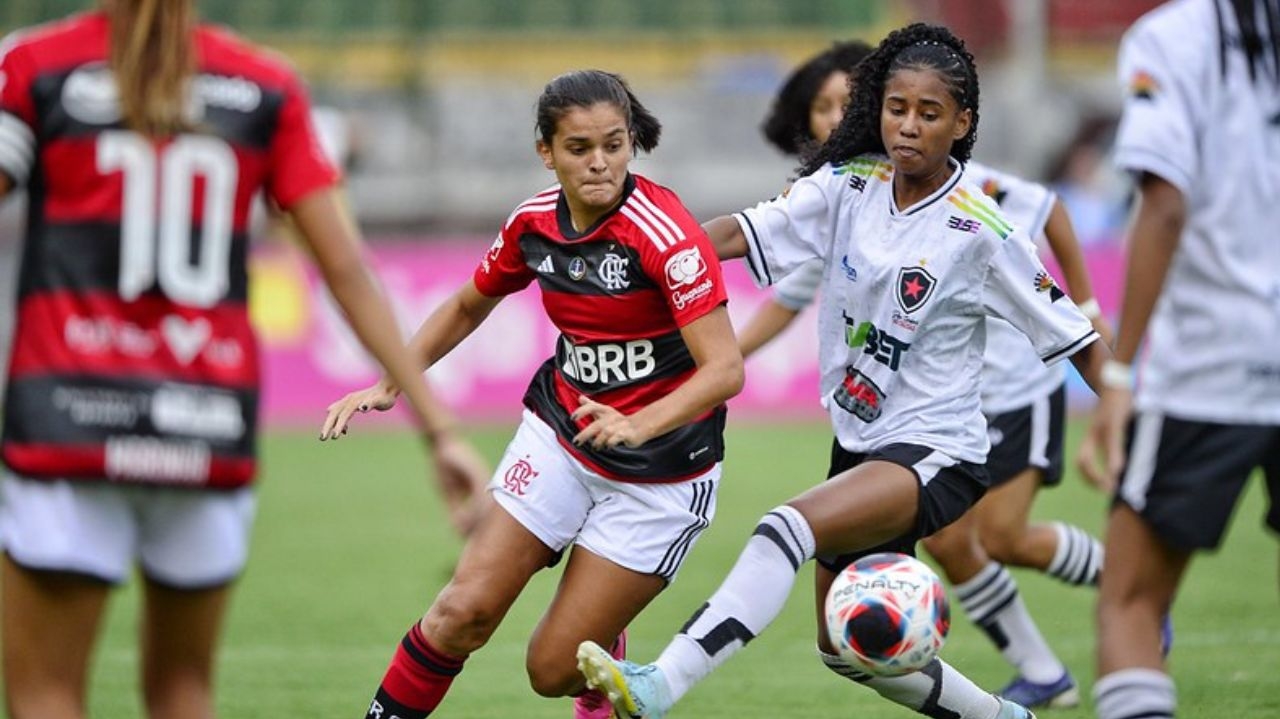 Copinha Feminina: Flamengo e Santos se enfrentam nesta segunda Lorena Bueri