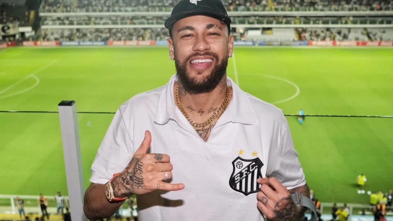 Presidente do Santos quer Neymar próximo durante a reconstrução do clube Lorena Bueri
