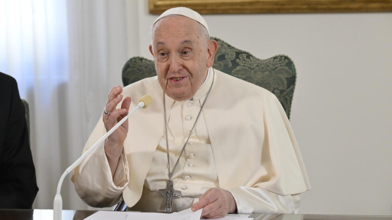 Papa Francisco pede para ser enterrado fora do Vaticano quando morrer Lorena Bueri