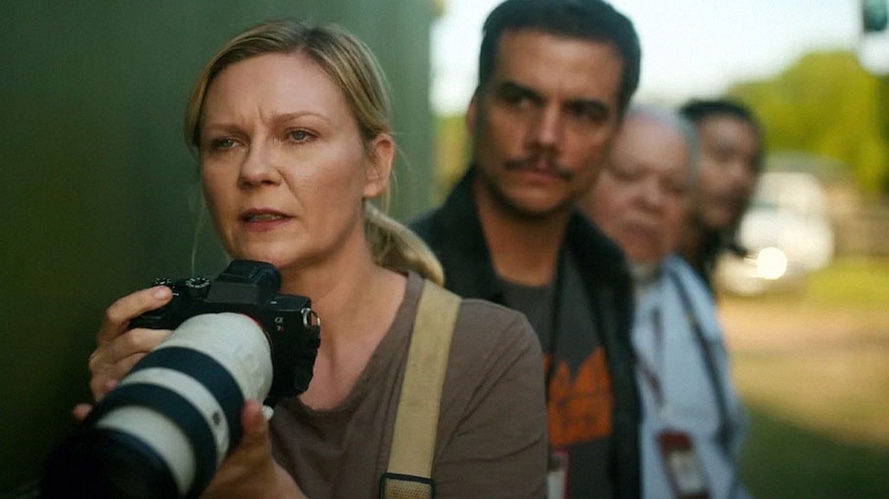 Trailer de 'Guerra Civil' é lançado, com Kirsten Dunst e Wagner Moura Lorena Bueri