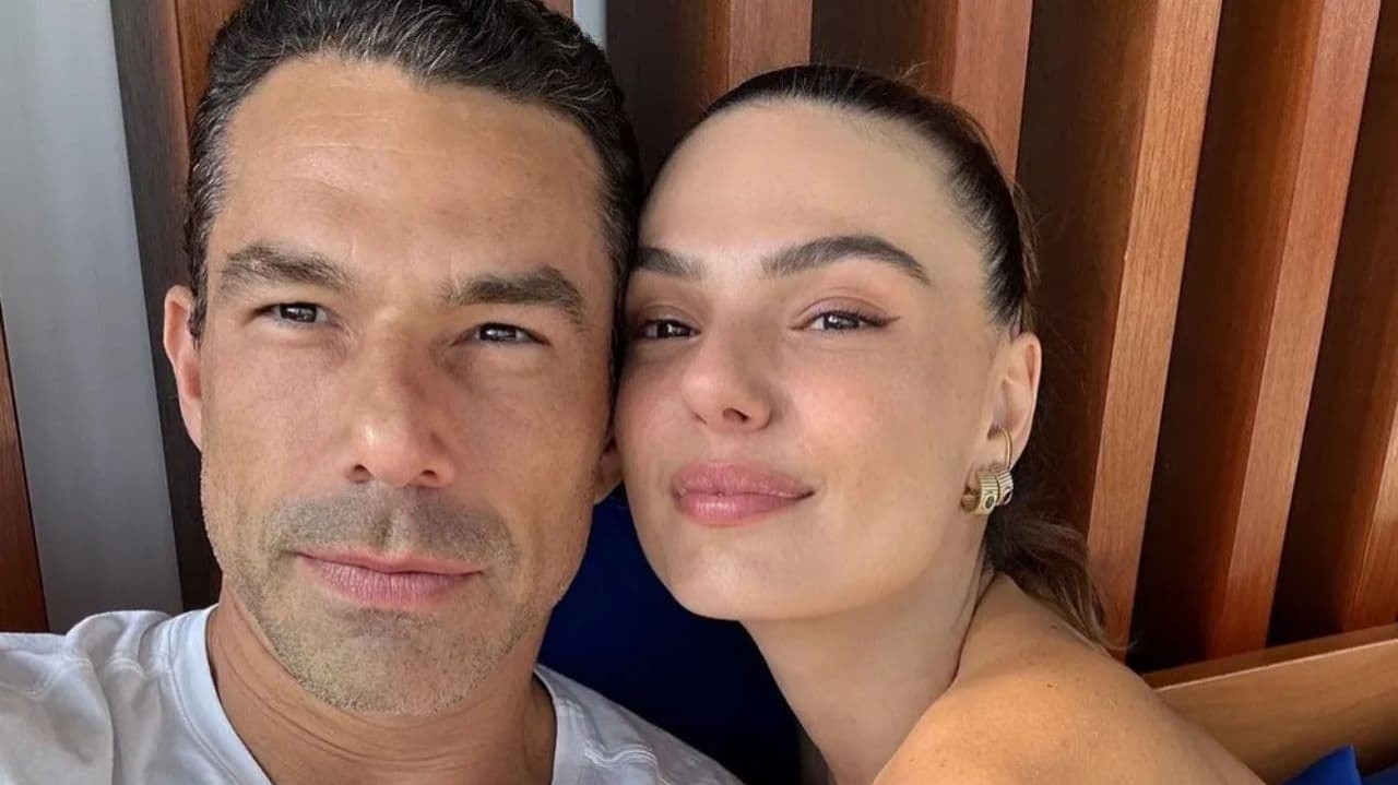 Isis Valverde e Marcus Buaiz ficam noivos após 8 meses de namoro Lorena Bueri