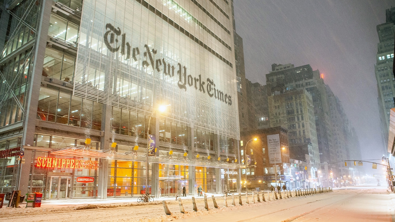 Jornal The New York Times processa a OpenAI por violação de direitos autorais Lorena Bueri