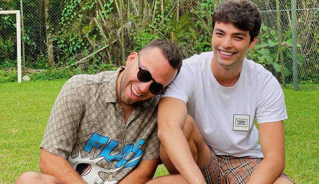 Lucas Rangel critica ‘Meus Prêmios Nick’ após ser indicado com seu namorado Lorena Bueri
