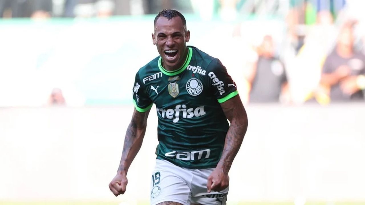 Vasco avança pela chegada de Breno Lopes, do Palmeiras Lorena Bueri