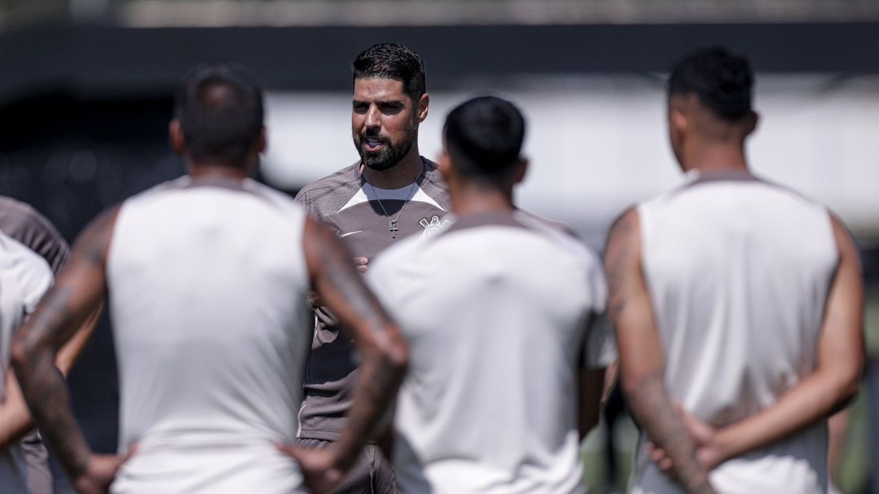 Corinthians: Timão anuncia António Oliveira como novo técnico Lorena Bueri
