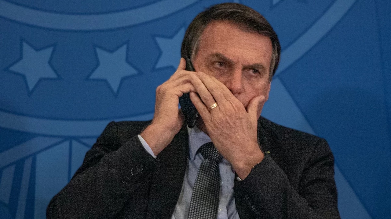 Bolsonaro na mira da PF: operação Tempus Veritatis desencadeia ações contra o ex-presidente Lorena Bueri