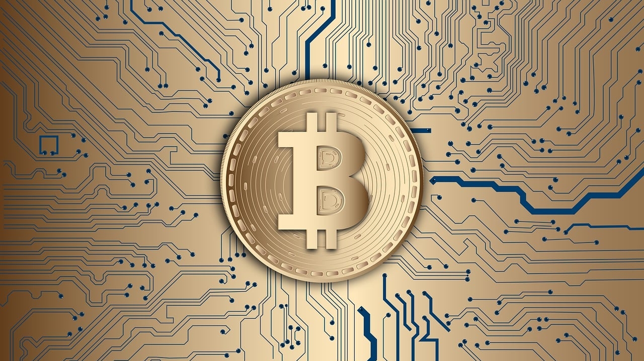 Bitcoin ultrapassa valor de U$ 50 mil Lorena Bueri