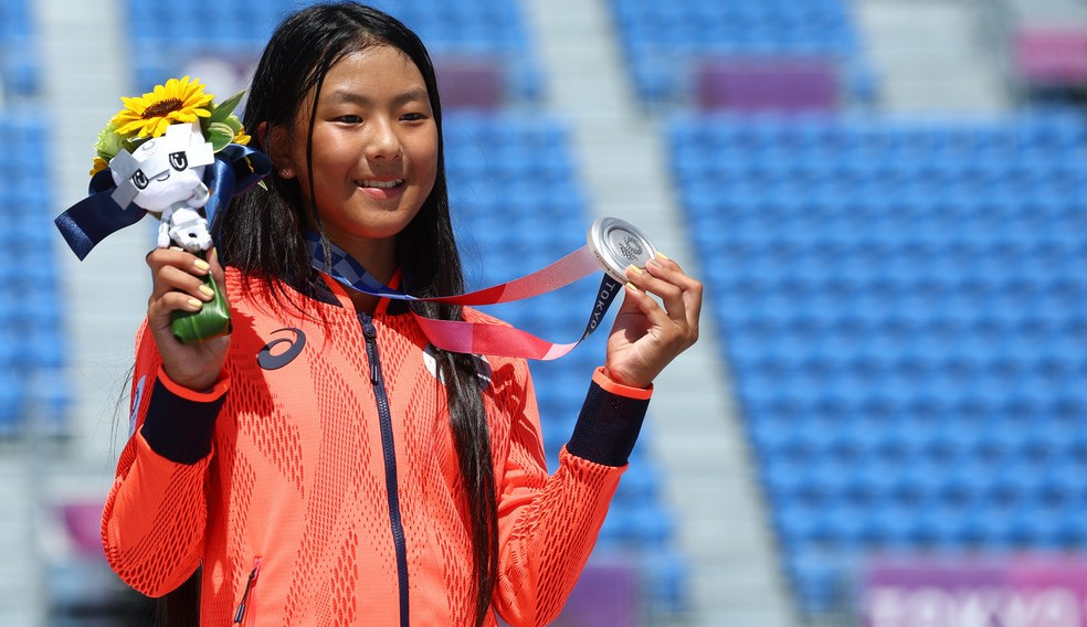 Kokona Hikari se torna a medalhista mais nova das Olimpíadas de Tokyo 2020 Lorena Bueri
