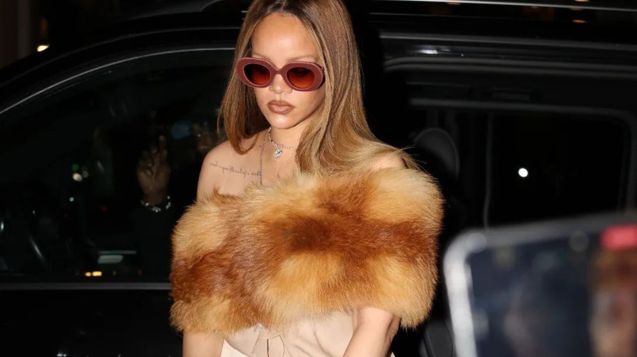 Rihanna adota estética 'Mob Wife' em encontro romântico em Paris com A$AP Rocky Lorena Bueri