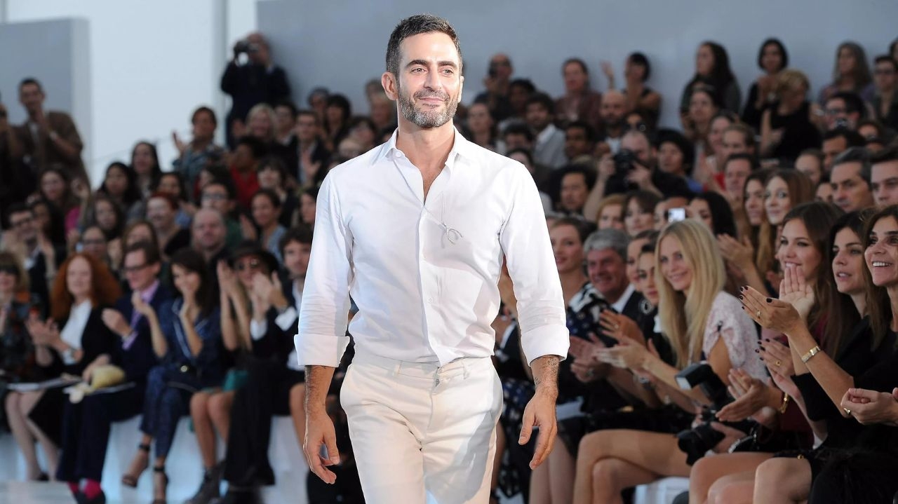 40 anos de Marc Jacobs e os seus momentos mais marcantes  Lorena Bueri