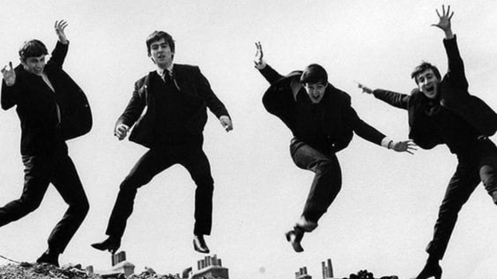 'Os Beatles' ganharão quatro cinebiografias sobre a trajetória de cada integrante da banda Lorena Bueri