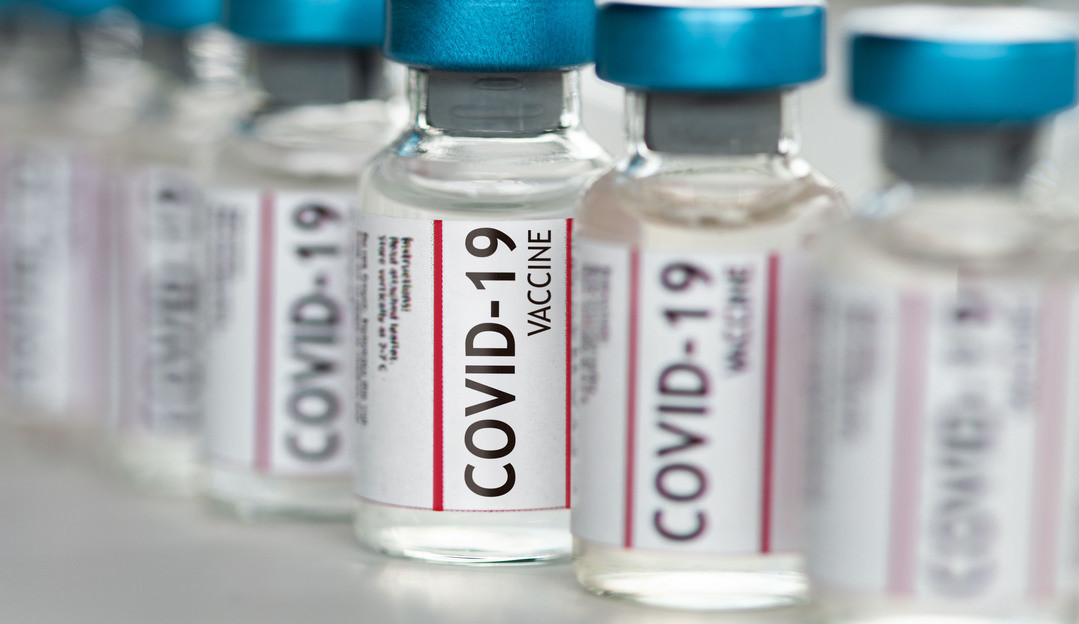 Pfizer afirma que 3ª dose da vacina pode ampliar o número de anticorpos contra a covid-19 Lorena Bueri