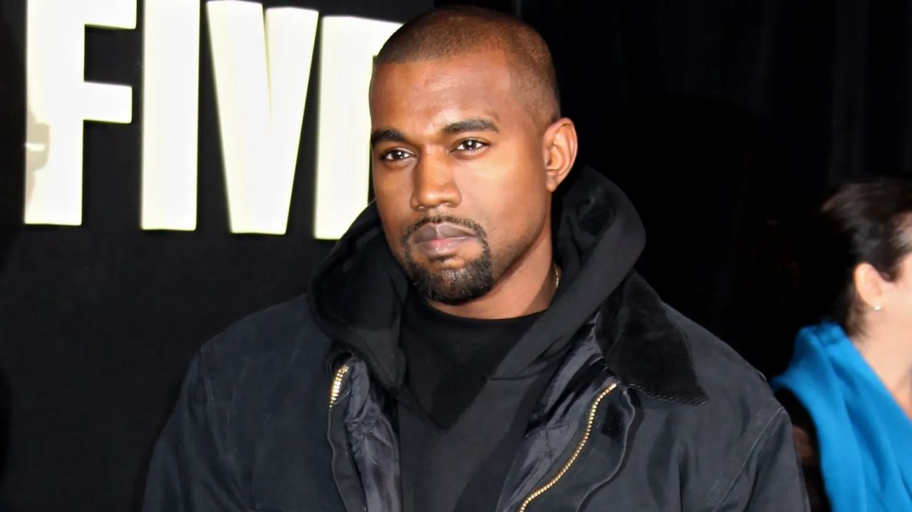 Kanye West revela que é ignorado devido a problemas mentais Lorena Bueri