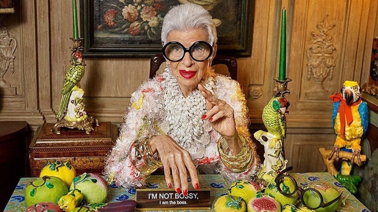 Iris Apfel, ícone da moda, morre aos 102 anos Lorena Bueri
