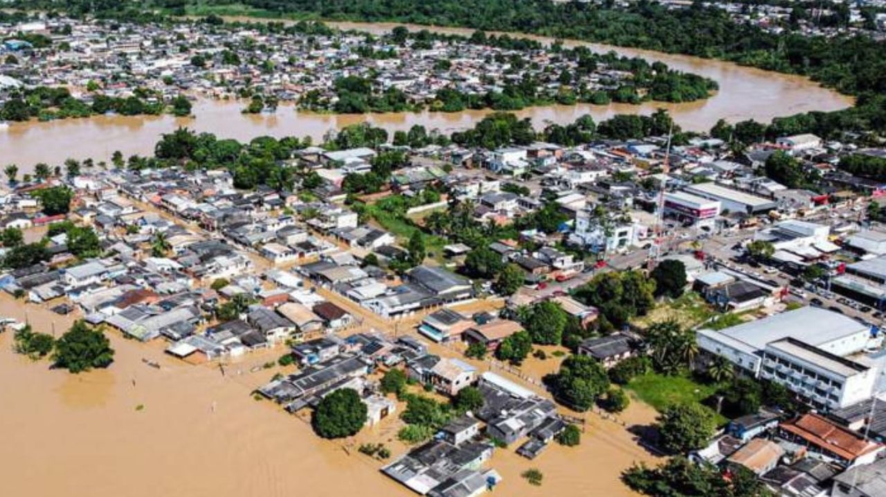 Enchentes extremas são a nova emergência no Acre Lorena Bueri