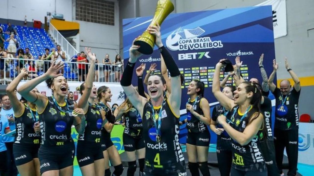 Praia Clube conquista título inédito na Copa Brasil de vôlei feminino Lorena Bueri
