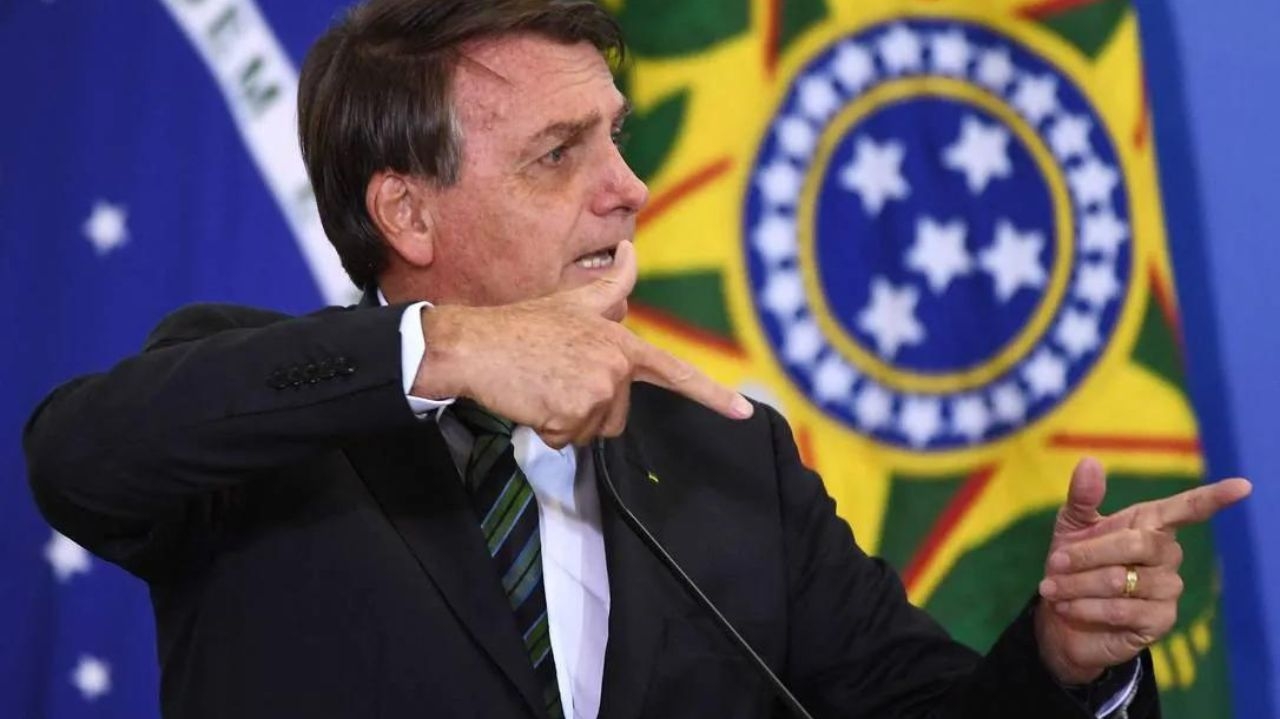 Prazo para finalização do inquérito contra Jair Bolsonaro é determinado Lorena Bueri