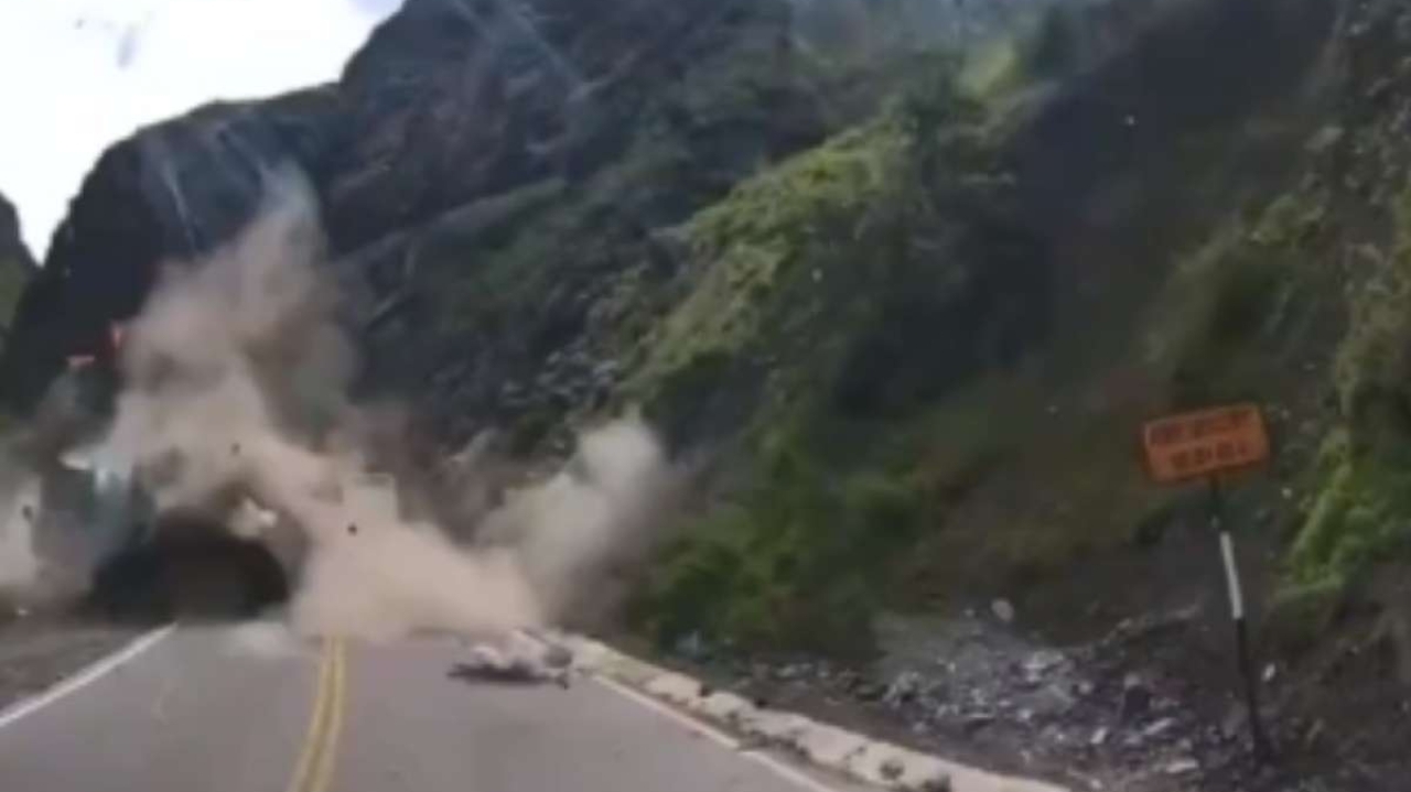 Peru: caminhões são esmagados após deslizamento de pedras gigantes Lorena Bueri