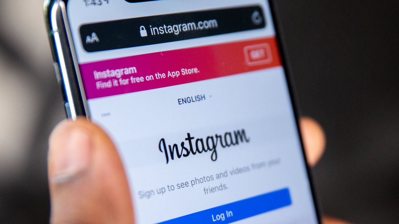 Instagram lança atualização que permite que usuários escondam visualização de mensagens Lorena Bueri
