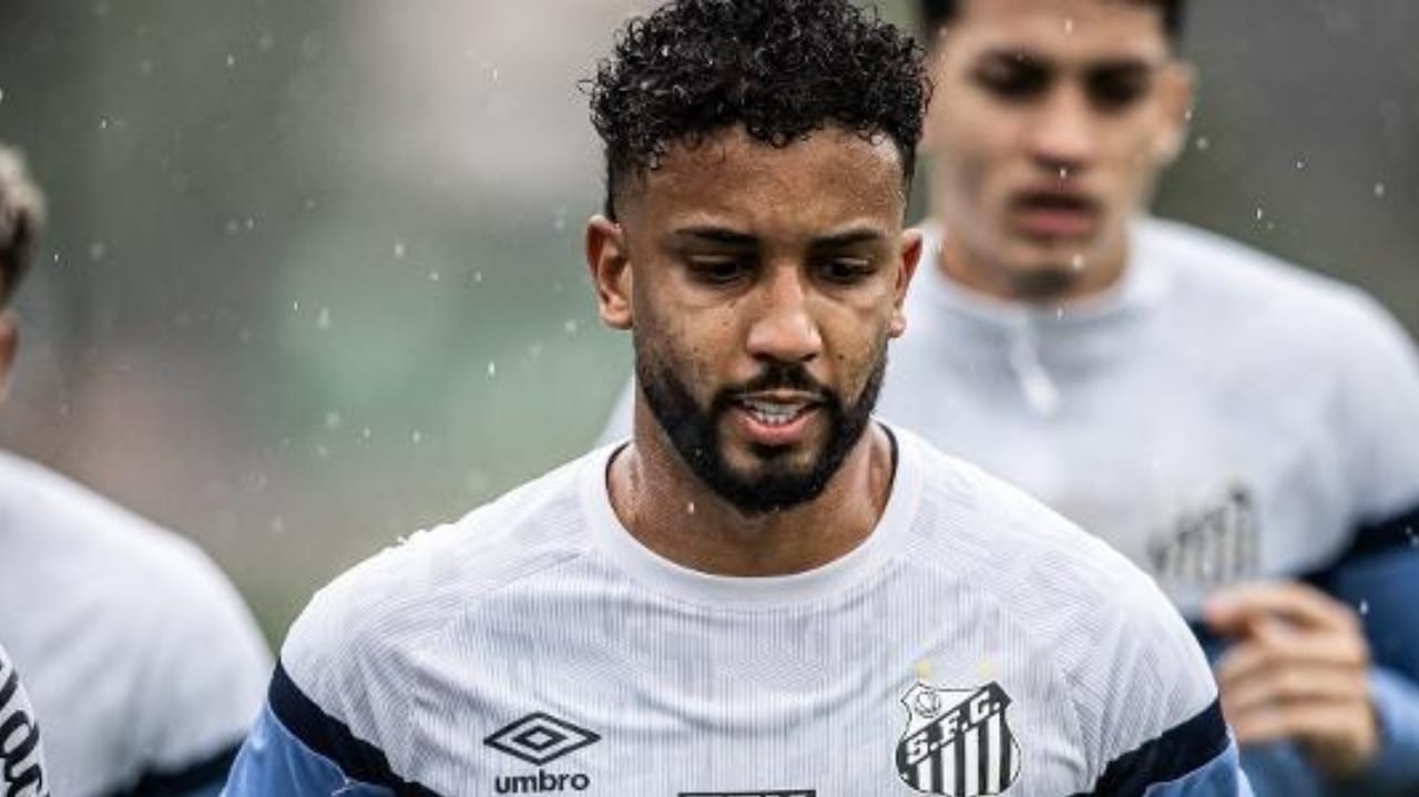 Jorge é devolvido ao Palmeiras após passar curto período no Santos Lorena Bueri