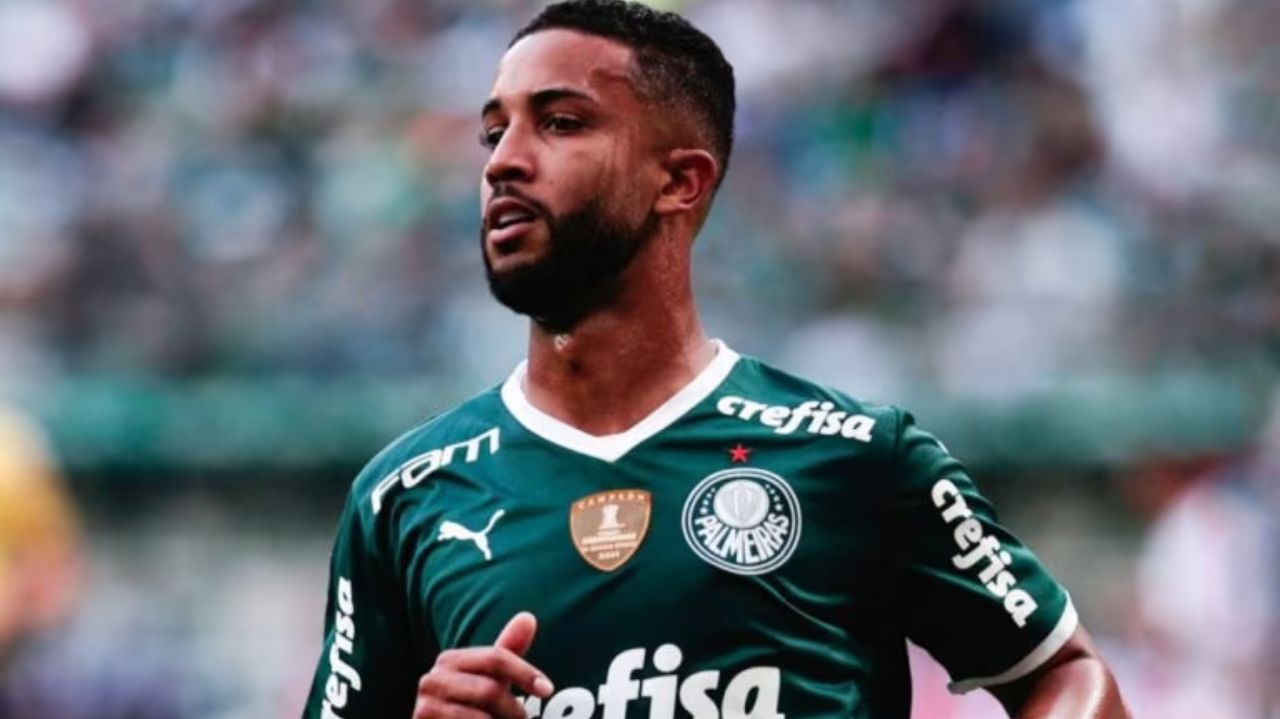 Palmeiras rescinde contrato com lateral-esquerdo Jorge  Lorena Bueri