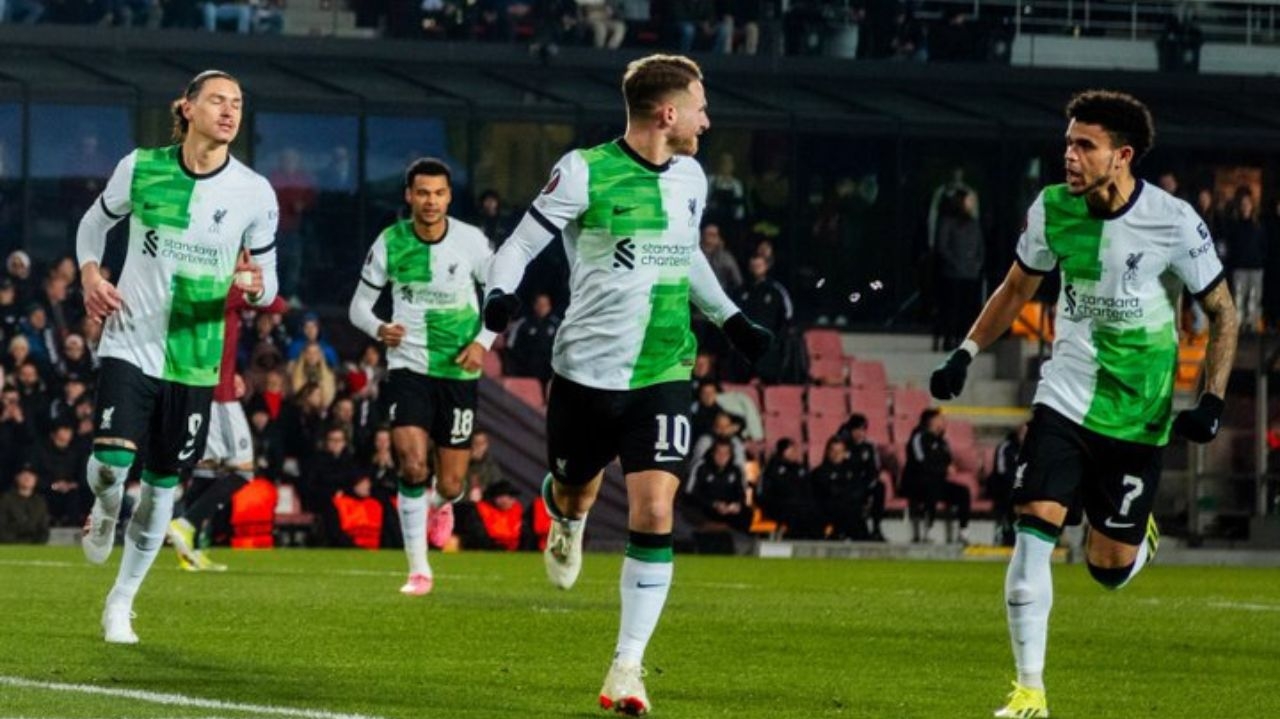 Liverpool vence o Sparta Praga e fica a um passo das quartas de final da Europa League Lorena Bueri