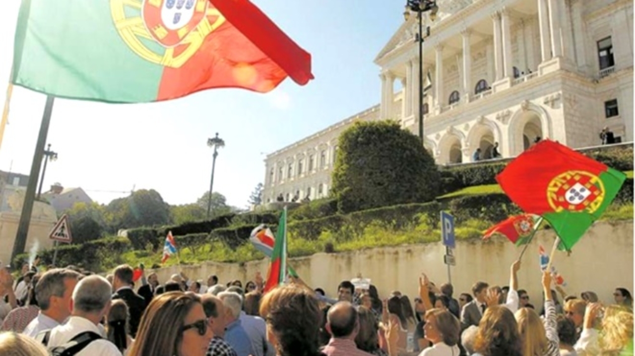 Portugal vai às urnas com a imigração em destaque na campanha eleitoral Lorena Bueri