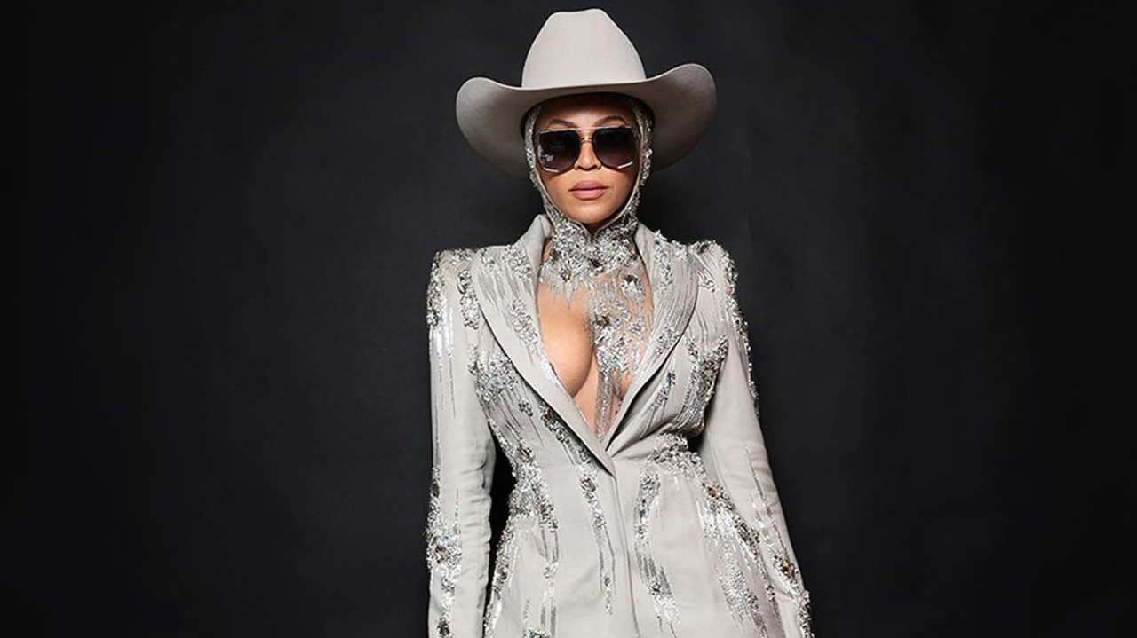 Beyoncé anuncia data de lançamento do “Cowboy Carter”, seu oitavo álbum de estúdio Lorena Bueri