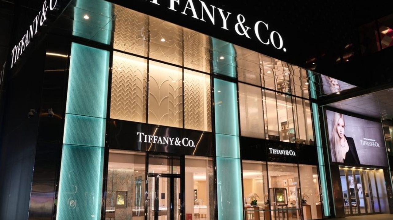 Tiffany & Co. anuncia exposição imersiva em Tóquio  Lorena Bueri