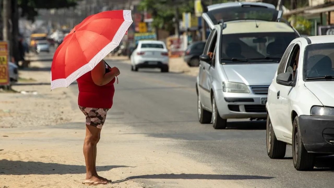 Calor excessivo: Rio tem sensação térmica acima dos 60º C Lorena Bueri