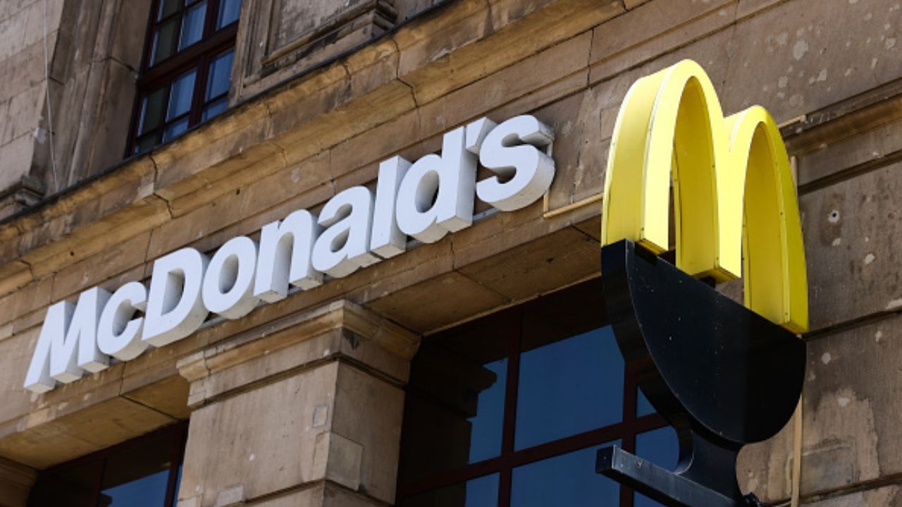 McDonald’s passa por contratempos para alcançar alta eficiência prometida pela IA Lorena Bueri