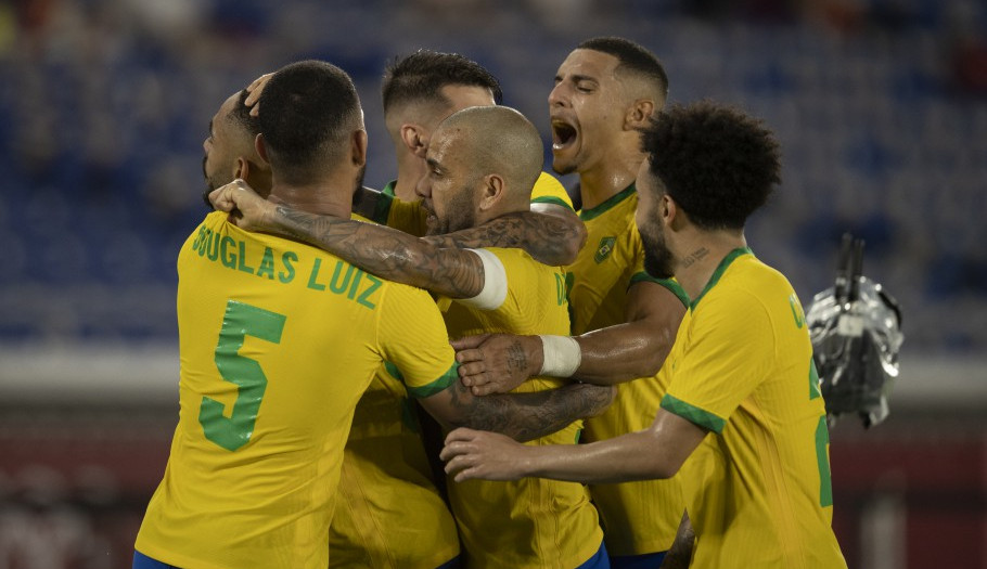 Com muita emoção, Brasil vence Espanha, conquista ouro e feito histórico