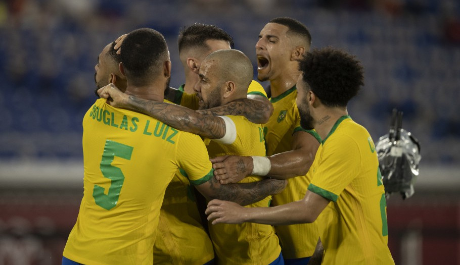 Com muita emoção, Brasil vence Espanha, conquista ouro e feito histórico Lorena Bueri