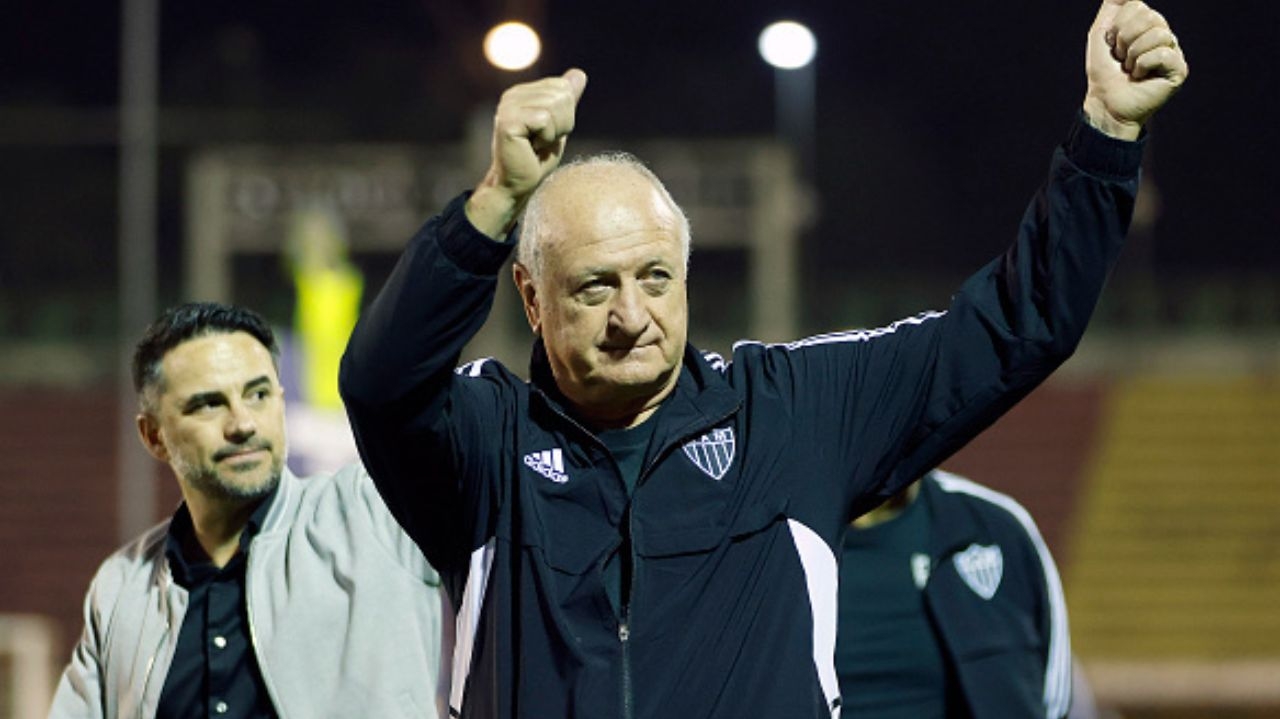 Felipão não é mais técnico do Atlético-MG Lorena Bueri