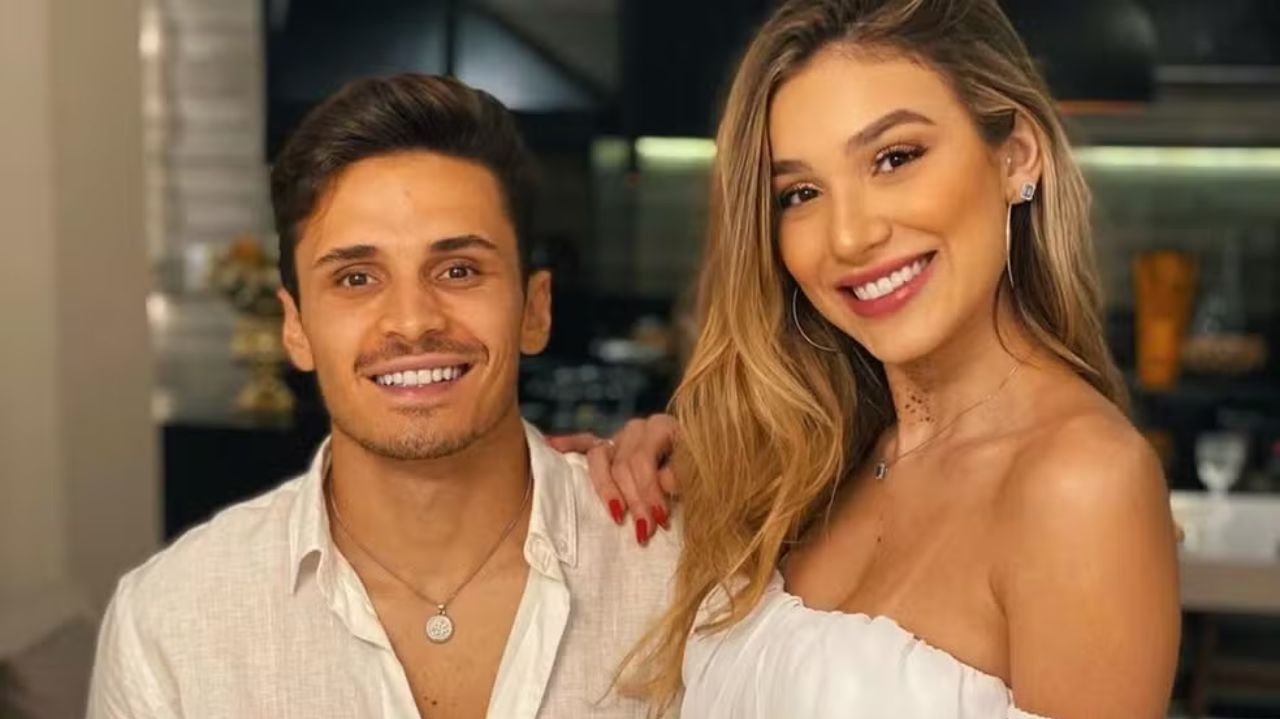 Raphael Veiga e Bruna Santana levantam rumores de reatamento após encontro em resort Lorena Bueri