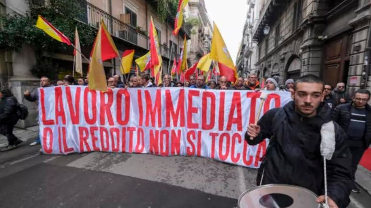 Itália atinge recorde de pobreza mesmo tendo se recuperado da recessão da Covid Lorena Bueri