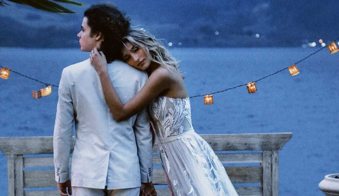 Sasha Meneghel convida seu marido o cantor João Figueiredo para uma segunda lua de mel