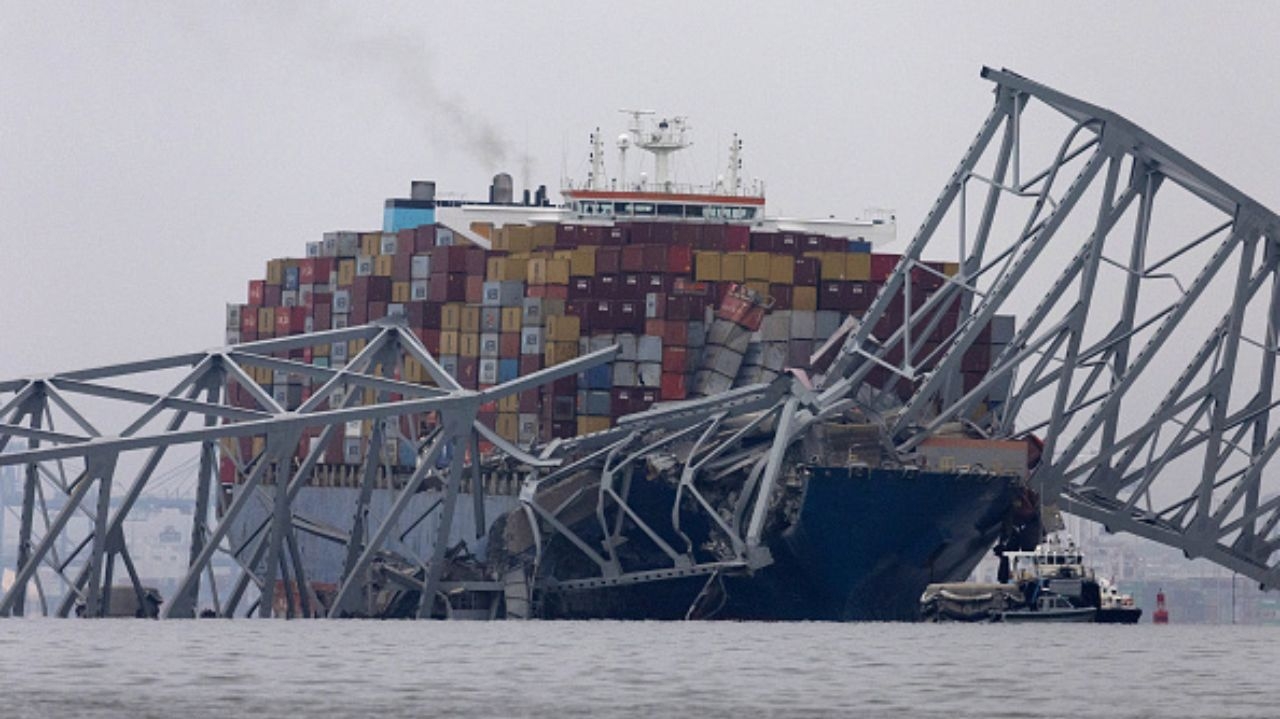 'Caixa Preta' do navio que causou colapso de ponte nos EUA é encontrada Lorena Bueri