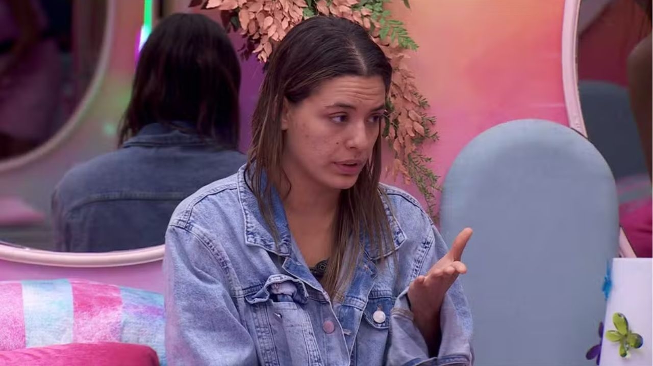 BBB 24: Beatriz fica surpresa ao saber que Alane foi a segunda mais votada pela casa  Lorena Bueri