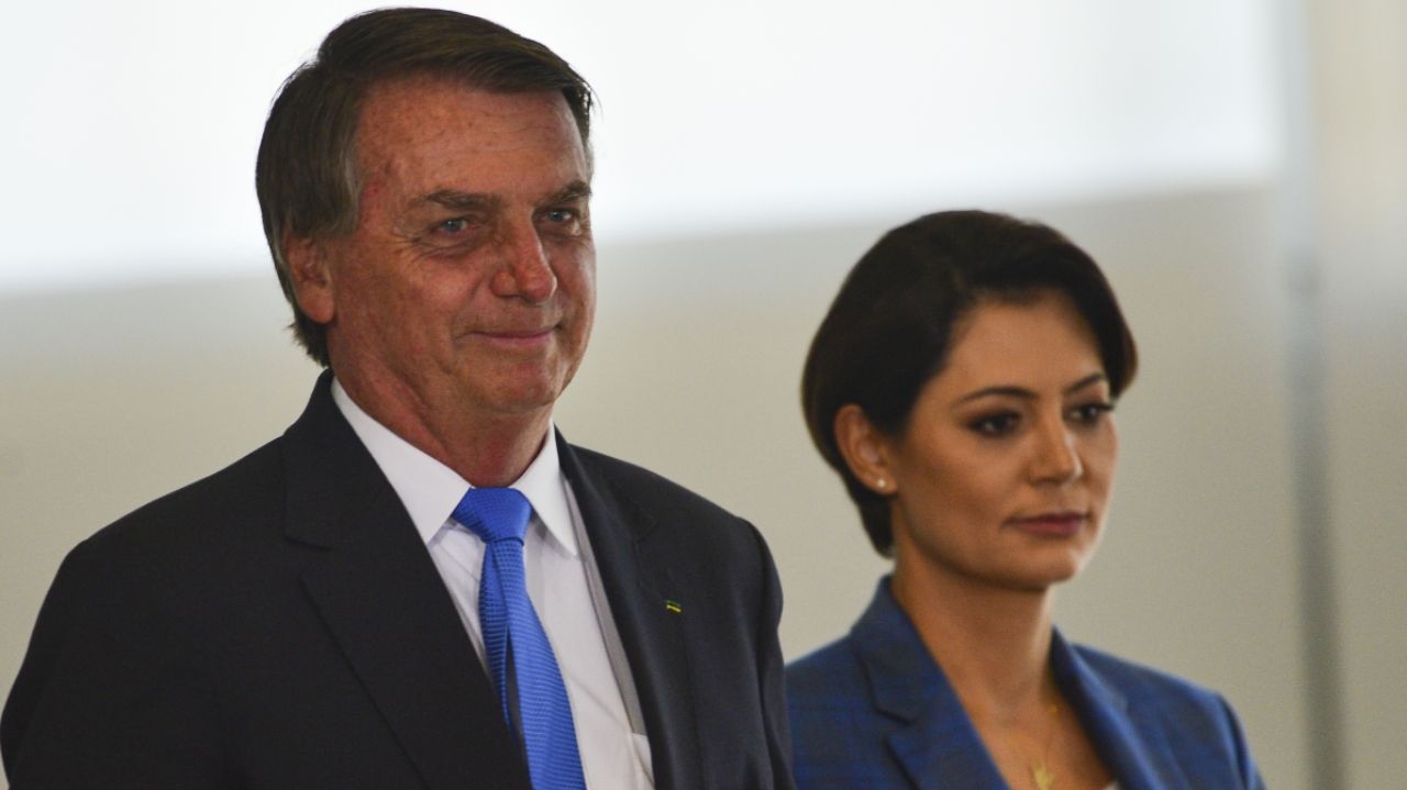 Decisão judicial rejeita reclamação de Bolsonaro e Michelle contra Lula Lorena Bueri